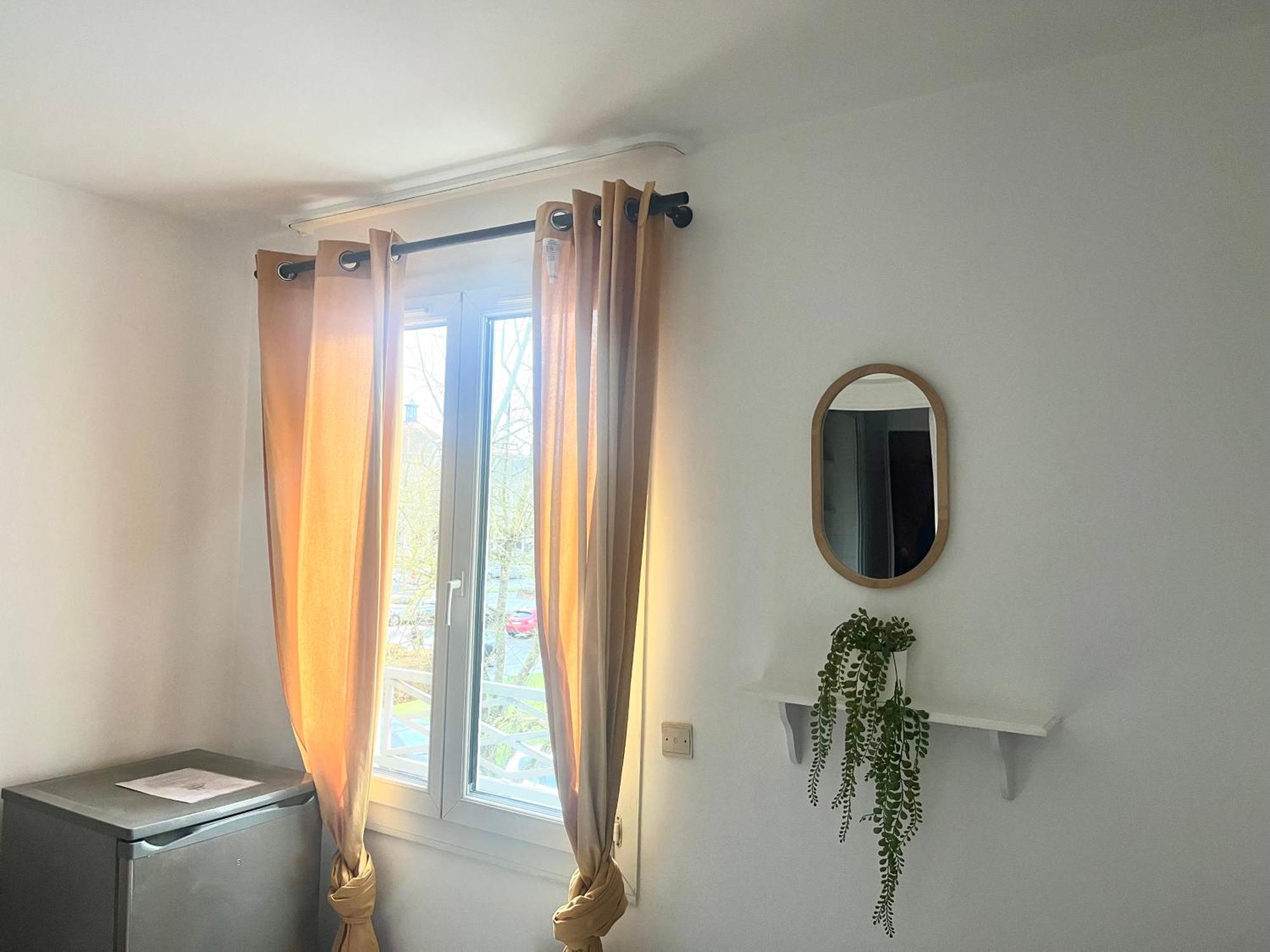 Studio -Sweethome - Paris-Disney - 3 Min Gare Bussy-Saint-Georges Exterior foto